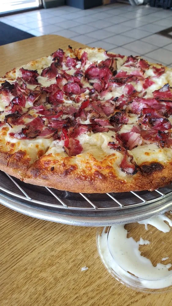 Pastrami Pizza