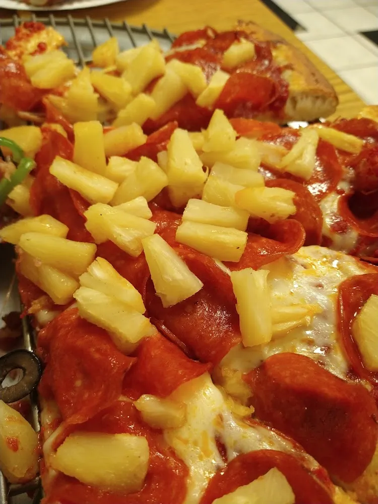 Pepperoni Pineapple Pizza